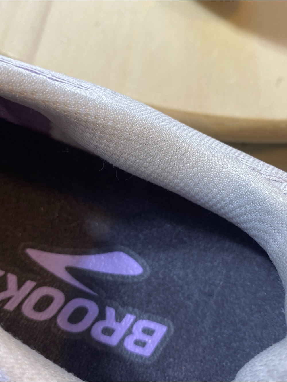 Brooks Revel 6 Women's Running Shoes Size 9 Medium B cream Purple 1204561B160 - Picture 10 of 11